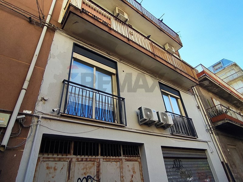 Bilocale in Vendita a Paternò, 40'000&euro;, 65 m²