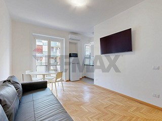 Monolocale in Affitto a Milano, 840&euro;, 28 m²