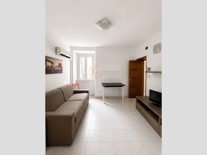 Monolocale in Vendita a Sassari, 33'000&euro;, 30 m²