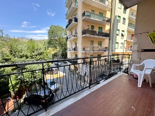 Bilocale in Vendita a Genova, 45'000&euro;, 65 m²
