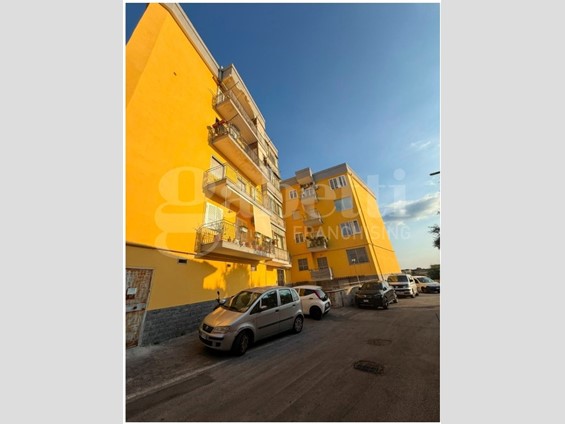 Appartamento in Vendita a Massa di Somma, 190'000&euro;, 90 m²