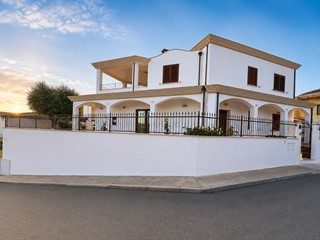 Trilocale in Affitto a Muravera, 80 m²