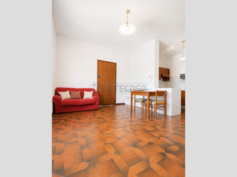 Trilocale in Affitto a Vicenza, 450&euro;, 49 m², arredato