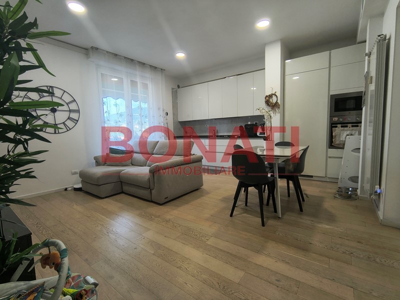 Quadrilocale in Vendita a La Spezia, zona Periferia Est, 235'000&euro;, 77 m², arredato