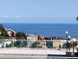 Trilocale in Vendita a Sanremo, 239'000&euro;, 55 m²