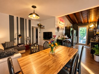 Trilocale in Vendita a Bedizzole, 248'000&euro;, 105 m², con Box