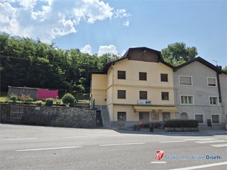 Appartamento in Vendita a Sonico, 55'000&euro;, 142 m²