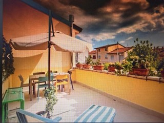Attico in Vendita a Viareggio, 370'000&euro;, 110 m²