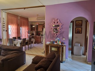 Trilocale in Vendita a Mascalucia, 125'000&euro;, 95 m²