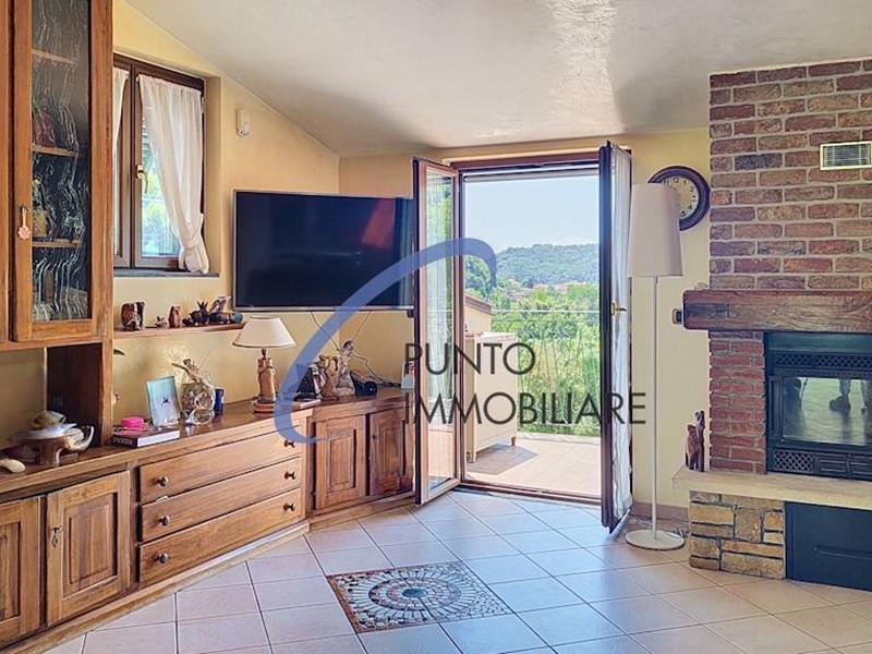 Quadrilocale in Vendita a San Colombano Certenoli, 150'000&euro;, 80 m²
