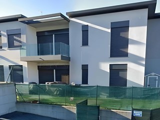 Quadrilocale in Vendita a Uggiate con Ronago, 265'000&euro;, 83 m²