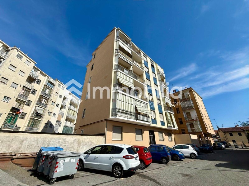 Trilocale in Vendita a Nichelino, 129'000&euro;, 93 m²