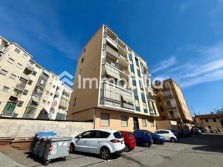 Trilocale in Vendita a Nichelino, 129'000&euro;, 93 m²