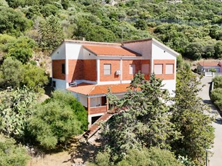 Appartamento in Vendita a Berchidda, 160'000&euro;, 169 m²