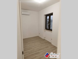Quadrilocale in Vendita a Lenola, 65'000&euro;, 74 m²