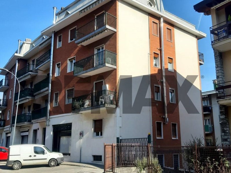 Quadrilocale in Vendita a Erba, 199'000&euro;, 118 m²