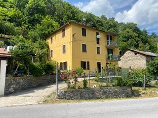 Trilocale in Vendita a Frabosa Soprana, 11'000&euro;, 90 m²