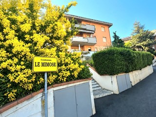 Quadrilocale in Vendita a Teramo, 119'000&euro;, 103 m²