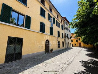 Trilocale in Vendita a Pescia, 119'000&euro;, 81 m²