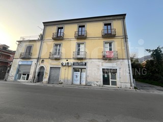 Quadrilocale in Vendita a Piedimonte Matese, 110'000&euro;, 120 m², con Box