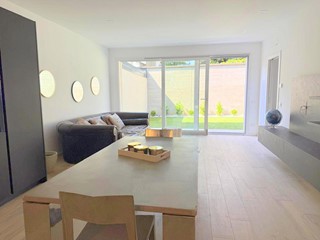 Villa in Vendita a Busto Arsizio, 415'000&euro;, 150 m², con Box