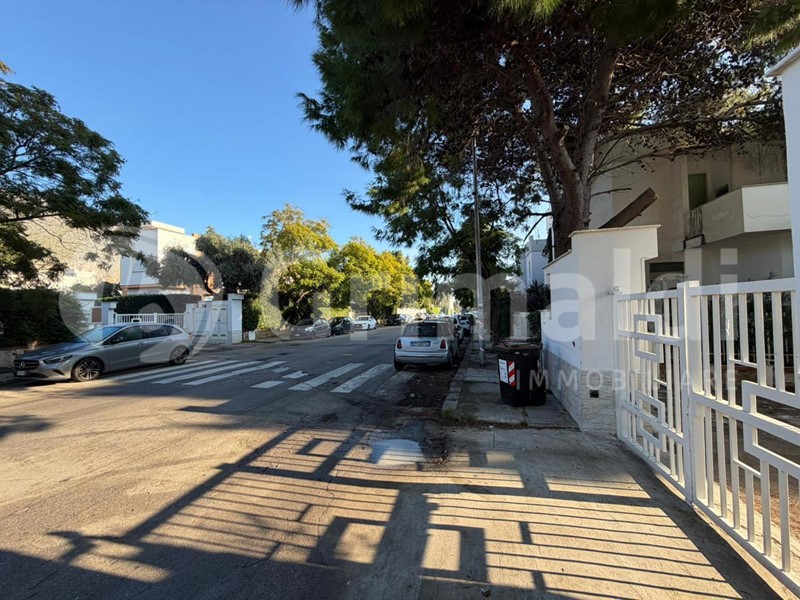 Quadrilocale in Affitto a Palermo, 750&euro;, 100 m²