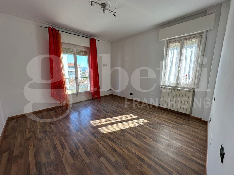 Quadrilocale in Vendita a Albenga, 320'000&euro;, 92 m²
