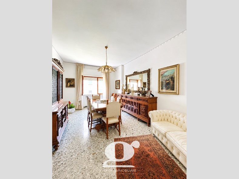Quadrilocale in Vendita a Napoli, 495'000&euro;, 134 m²