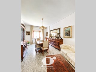 Quadrilocale in Vendita a Napoli, 495'000&euro;, 134 m²