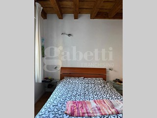 Trilocale in Affitto a Verona, 1'100&euro;, 75 m², arredato