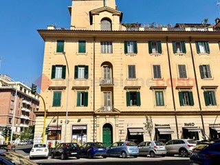 Bilocale in Vendita a Roma, 339'000&euro;, 75 m²
