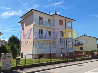 Appartamento in Vendita a Cesena, zona San Mauro in Valle, 138'000&euro;, 110 m²