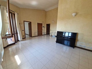 Quadrilocale in Vendita a Cremona, 174'900&euro;, 113 m², con Box