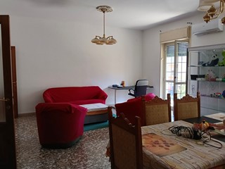 Trilocale in Affitto a Siracusa, zona PANAGIA, 700&euro;, 110 m², arredato