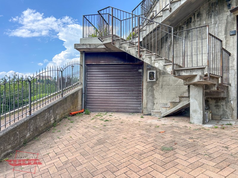 Quadrilocale in Vendita a Castiglione Torinese, 260'000&euro;, 130 m²