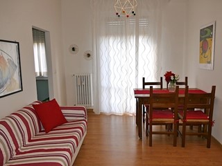 Trilocale in Affitto a Bologna, zona Sud, 850&euro;, 76 m², arredato