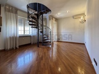 Quadrilocale in Vendita a Crema, 330'000&euro;, 162 m², con Box