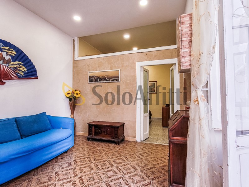 Trilocale in Affitto a Napoli, zona Centro Storico - San Giuseppe, 700&euro;, 50 m², arredato