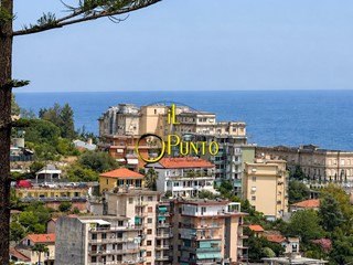 Bilocale in Vendita a Sanremo, 65'000&euro;, 34 m²