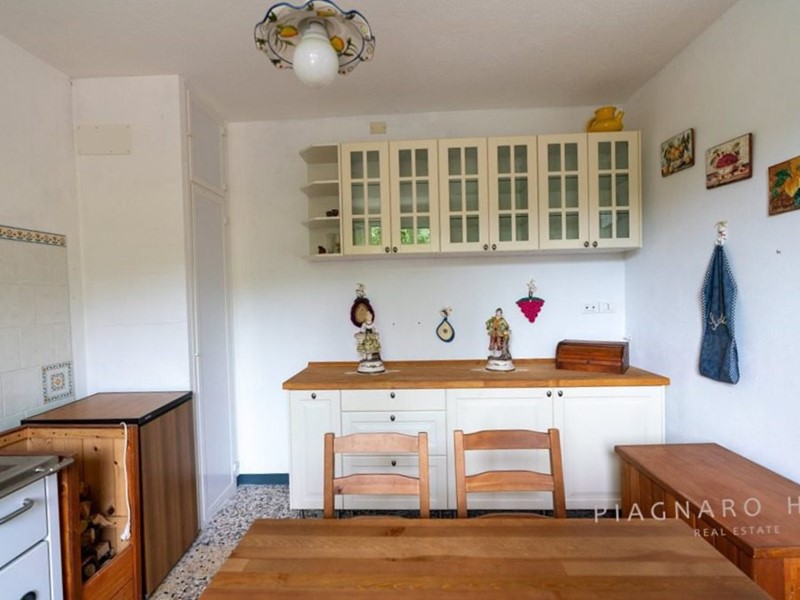 Quadrilocale in Vendita a Zeri, 50'000&euro;, 80 m²