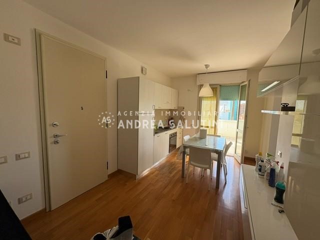 Bilocale in Vendita a Pontedera, 139'000&euro;, 45 m², con Box