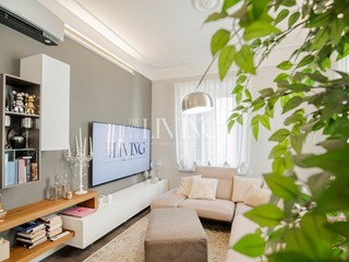 Appartamento in Vendita a Lucca, 900'000&euro;, 96 m²