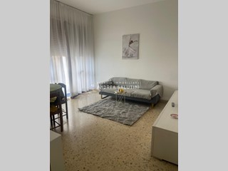 Appartamento in Vendita a Pontedera, 145'000&euro;, 114 m², arredato