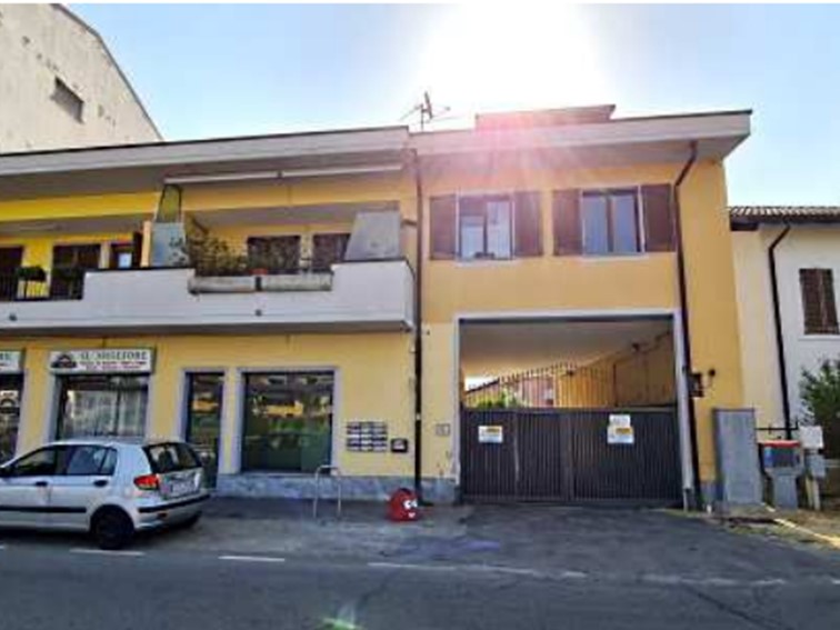 Trilocale in Vendita a Cesano Maderno, 83'925&euro;, 59 m², con Box