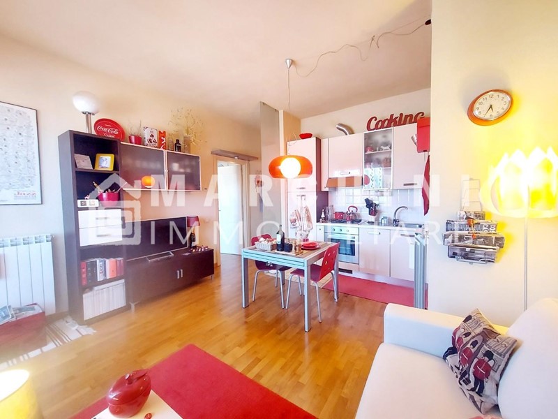 Bilocale in Vendita a Lucca, zona San Marco, 165'000&euro;, 50 m², arredato