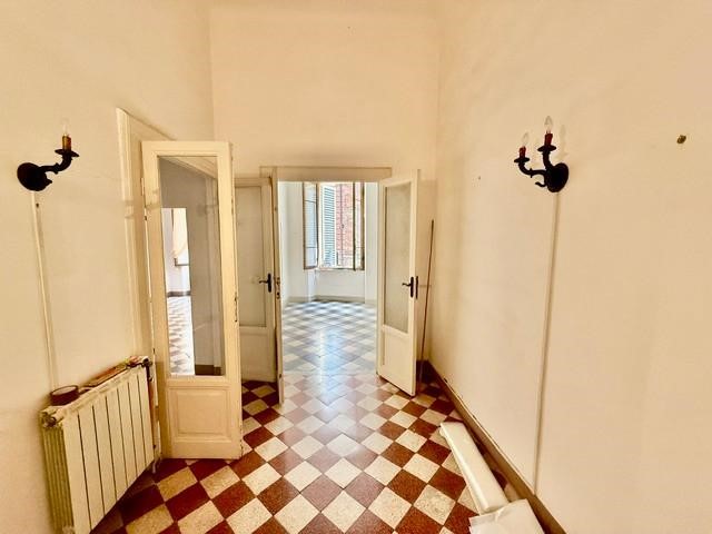 Appartamento in Vendita a Siena, 600'000&euro;, 168 m²