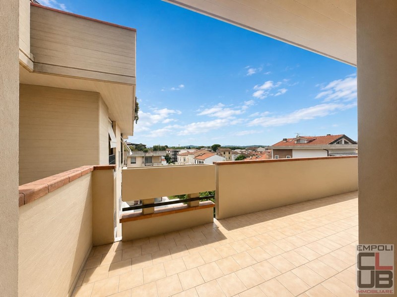 Quadrilocale in Vendita a Empoli, 275'000&euro;, 80 m², con Box