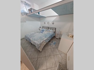 Monolocale in Affitto a Carrara, zona Marina di Carrara, 1'400&euro;, 30 m², arredato