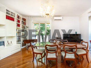 Quadrilocale in Vendita a Milano, 650'000&euro;, 128 m²