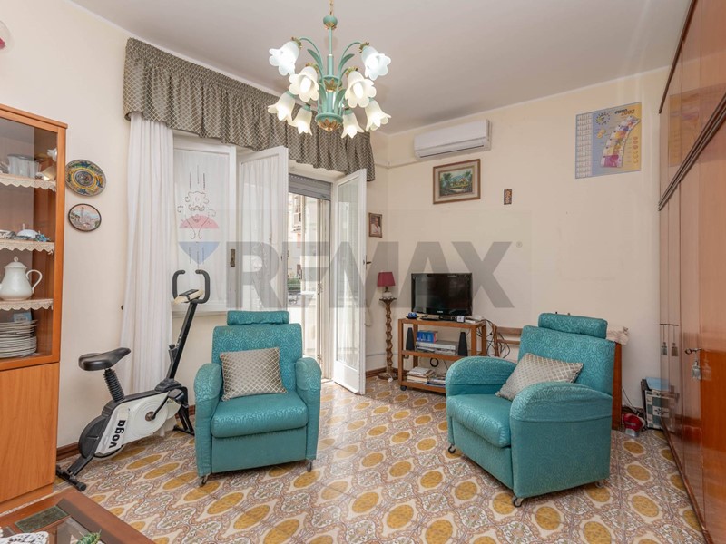 Appartamento in Vendita a Siracusa, 80'000&euro;, 84 m²